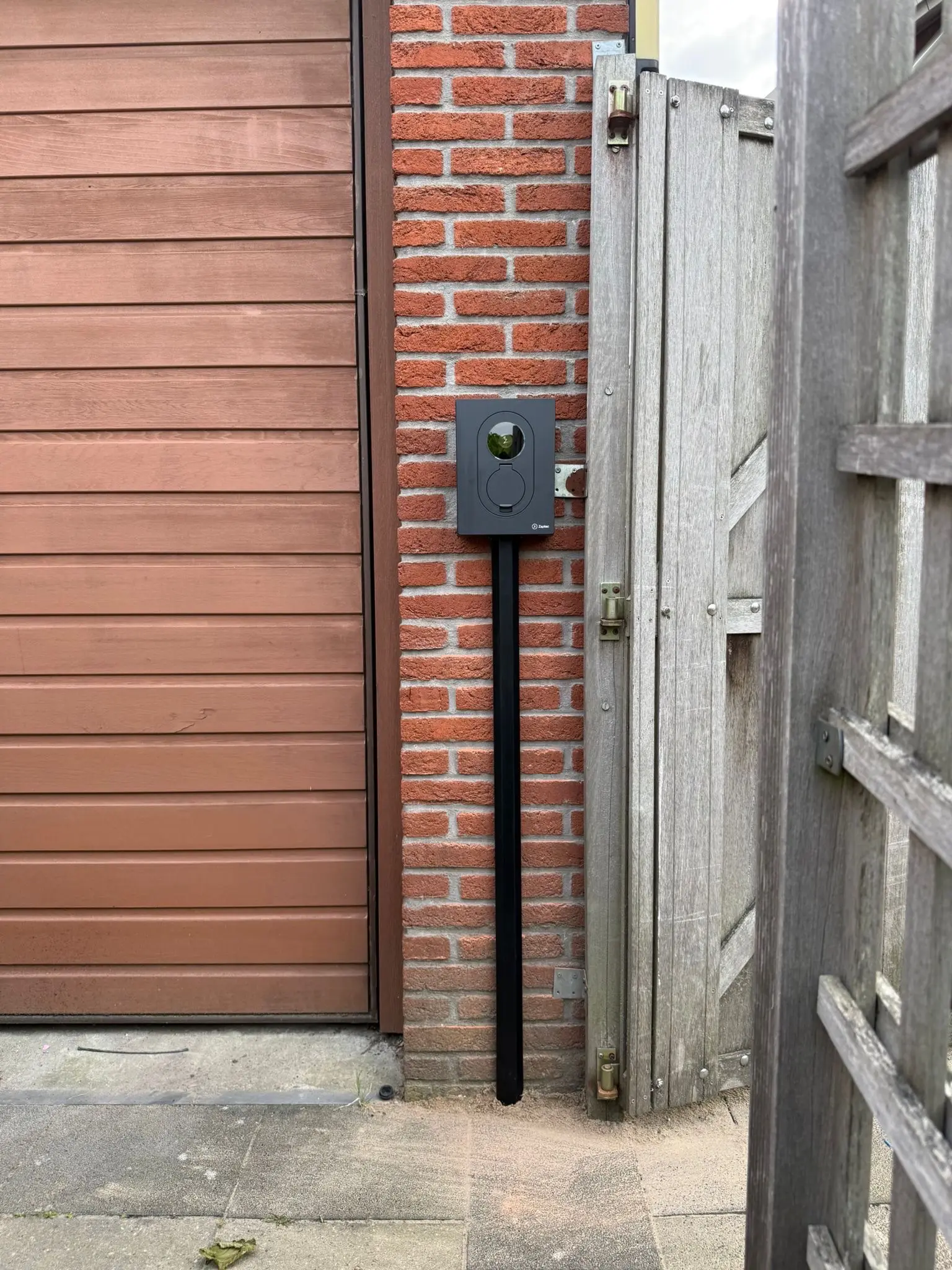 Laadpalen in Amersfoort geplaatst door Houvolt