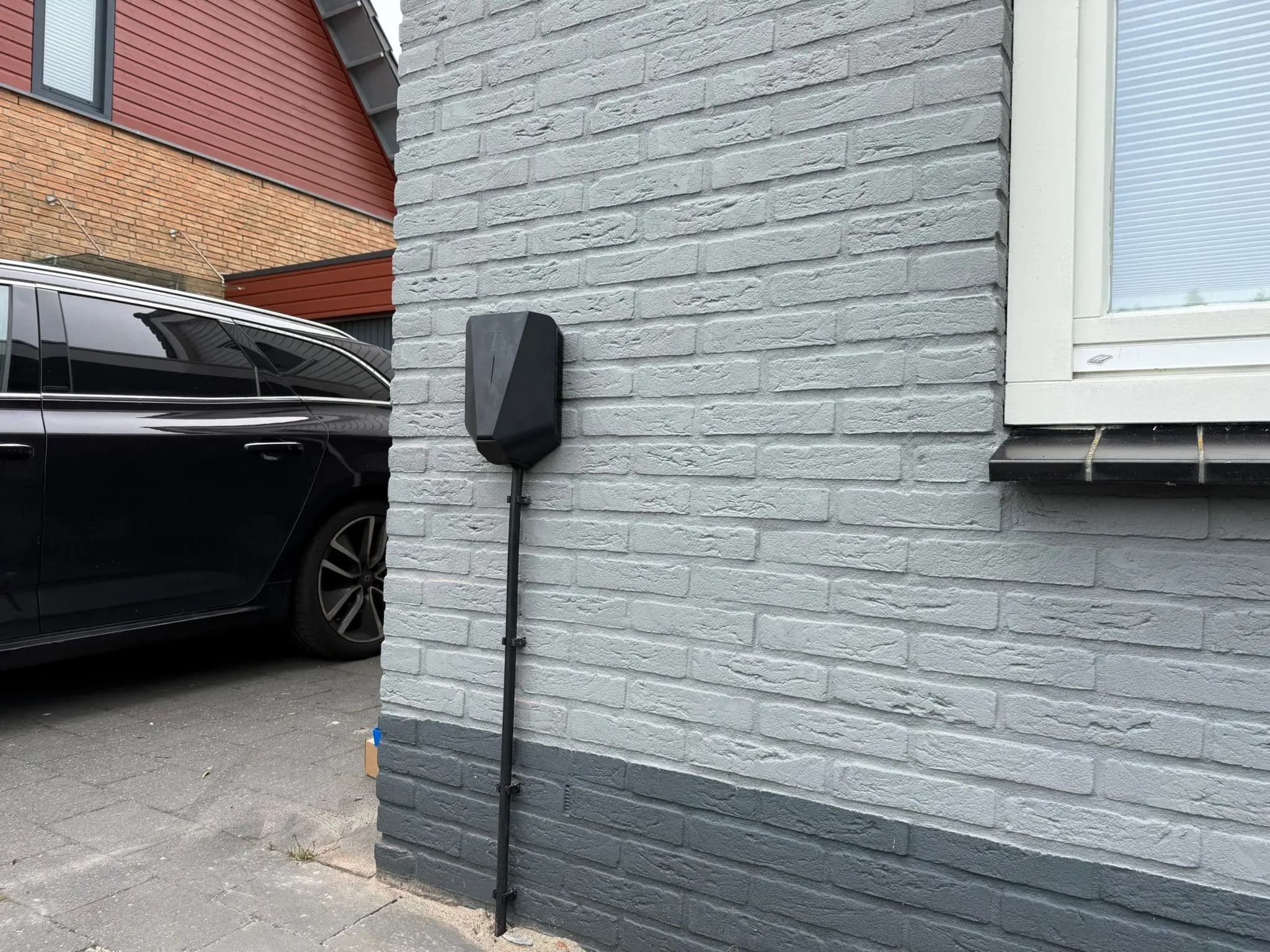Laadpalen in Vleuten geplaatst door Houvolt