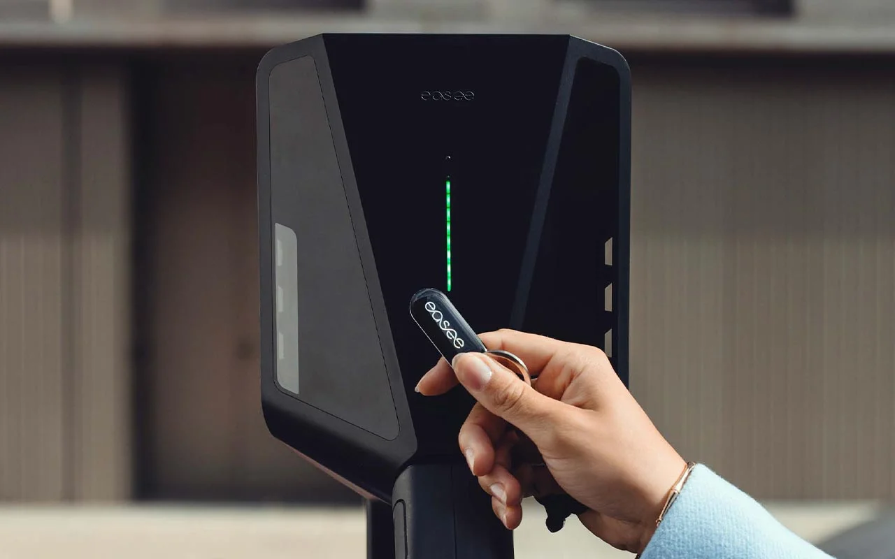 Easee Charge Max met P1 Equalizer geplaatst door Houvolt