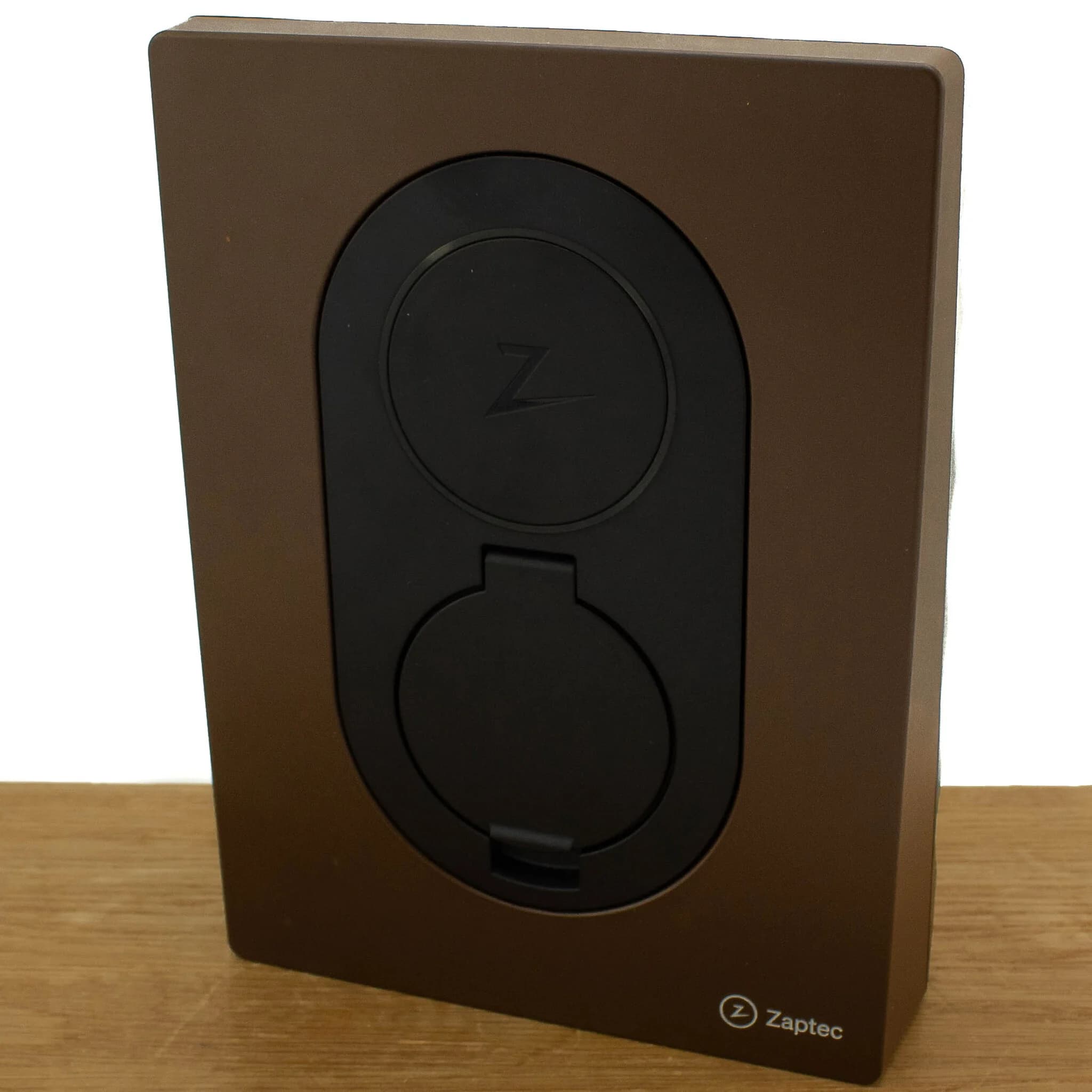 Zaptec kap Wood Brown