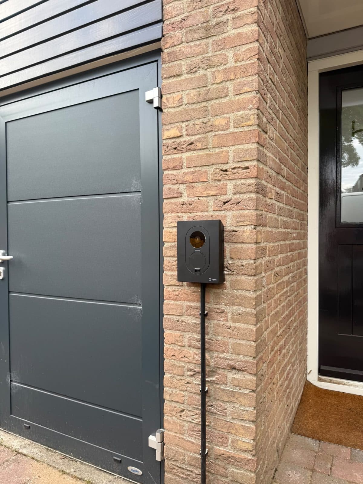 Laadpalen in Ede geplaatst door Houvolt