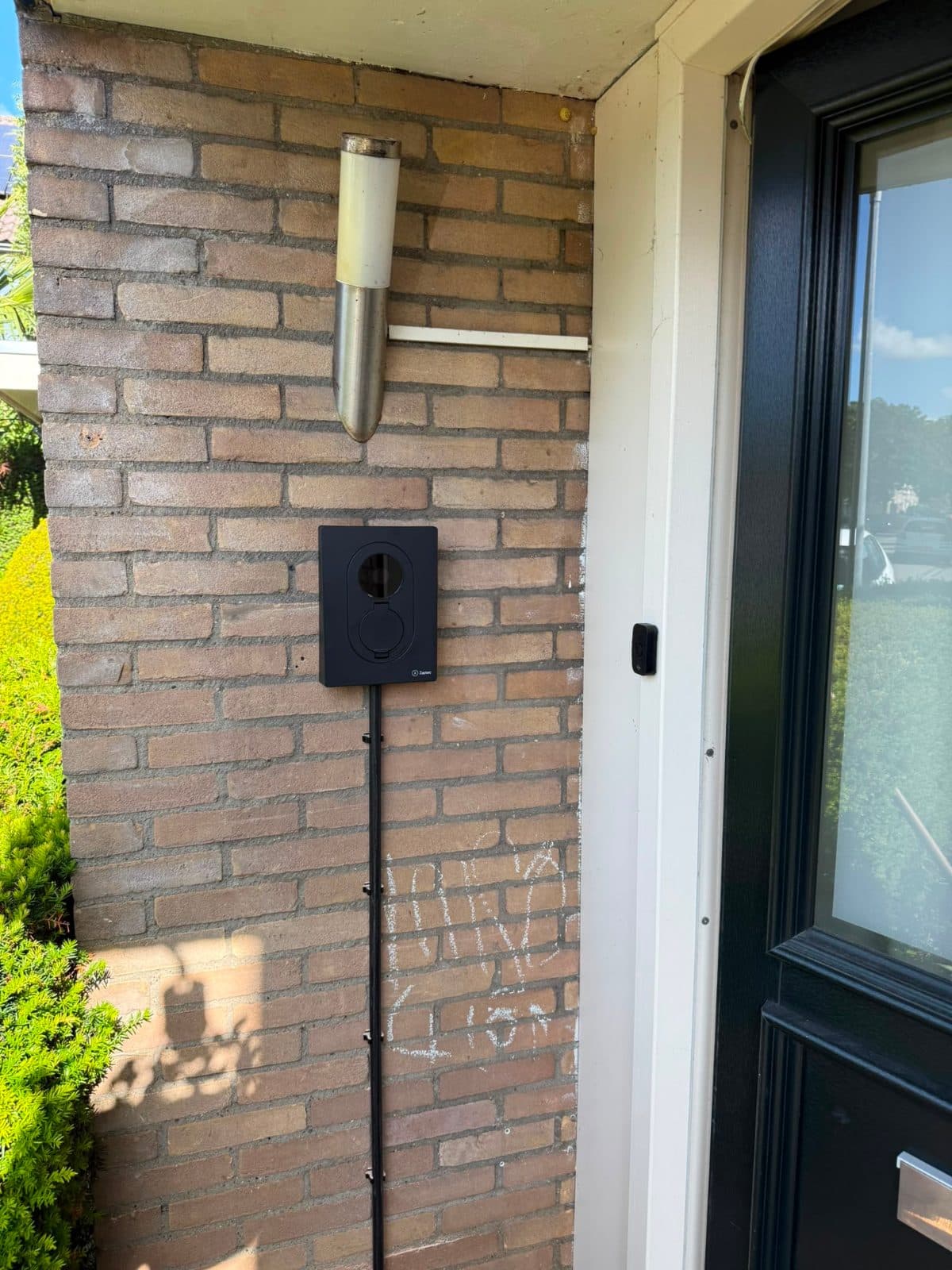 Laadpalen in Zevenaar geplaatst door Houvolt